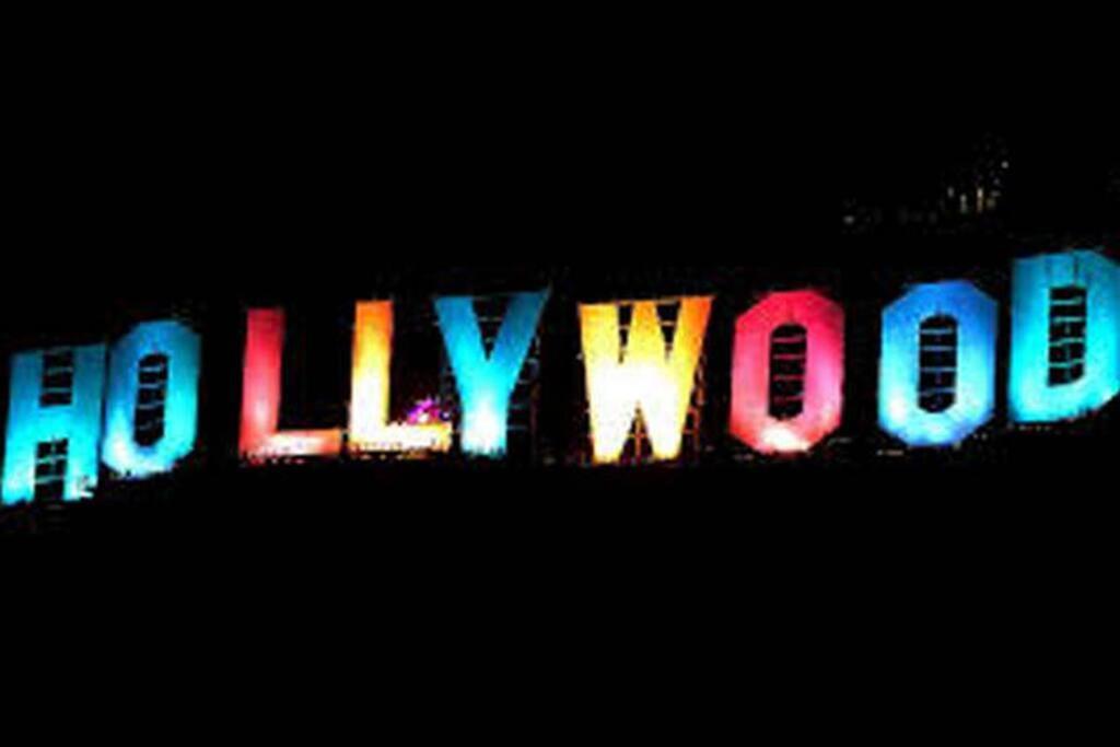 Hollywood Business Apartamento